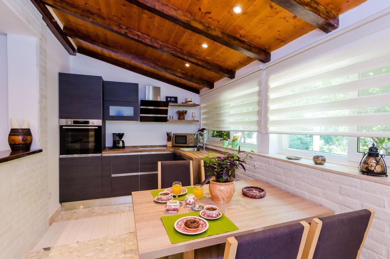Camelia Luxury Apartments 두브로브니크 외부 사진